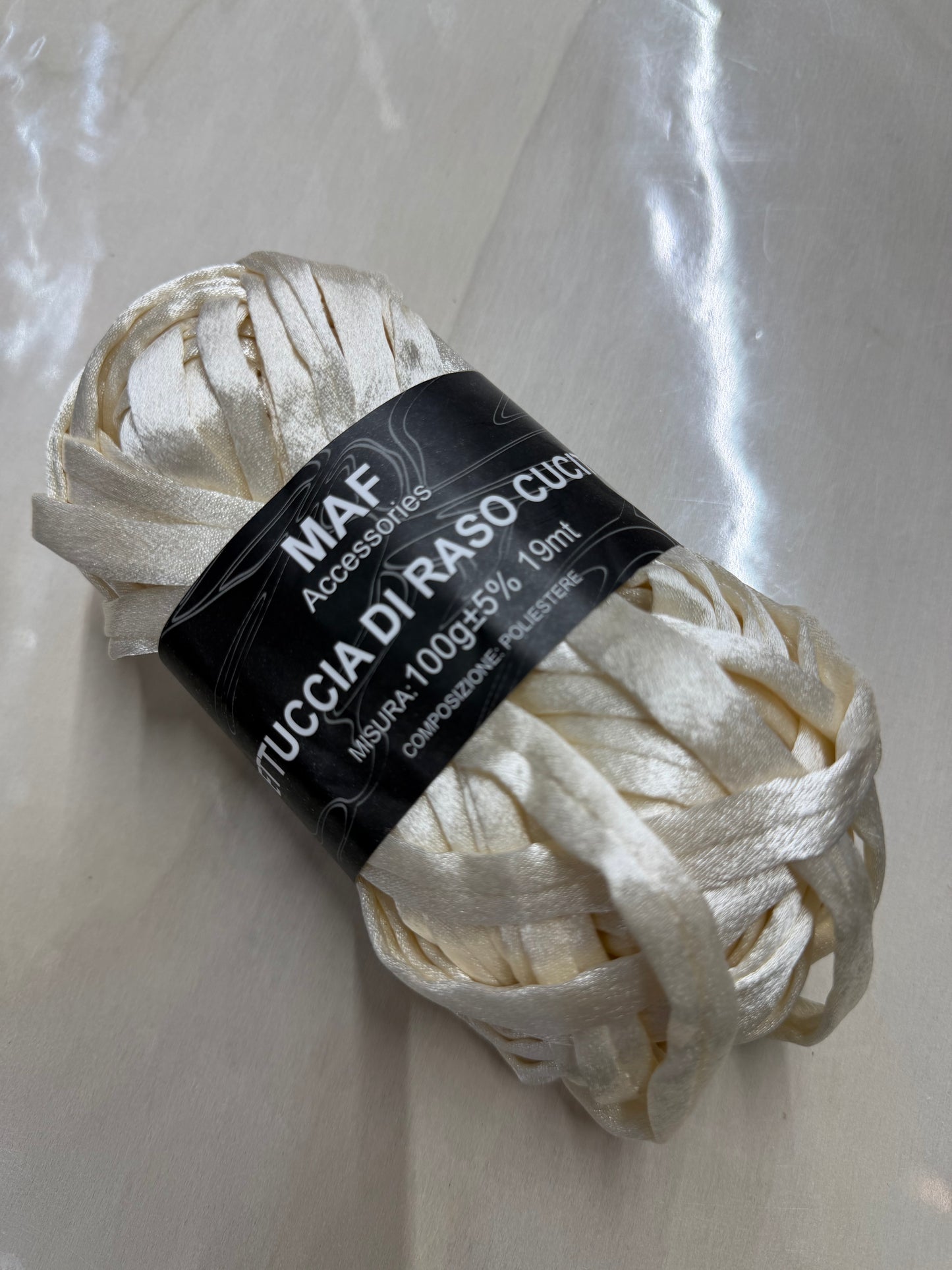 FILATO RASO CUCITO