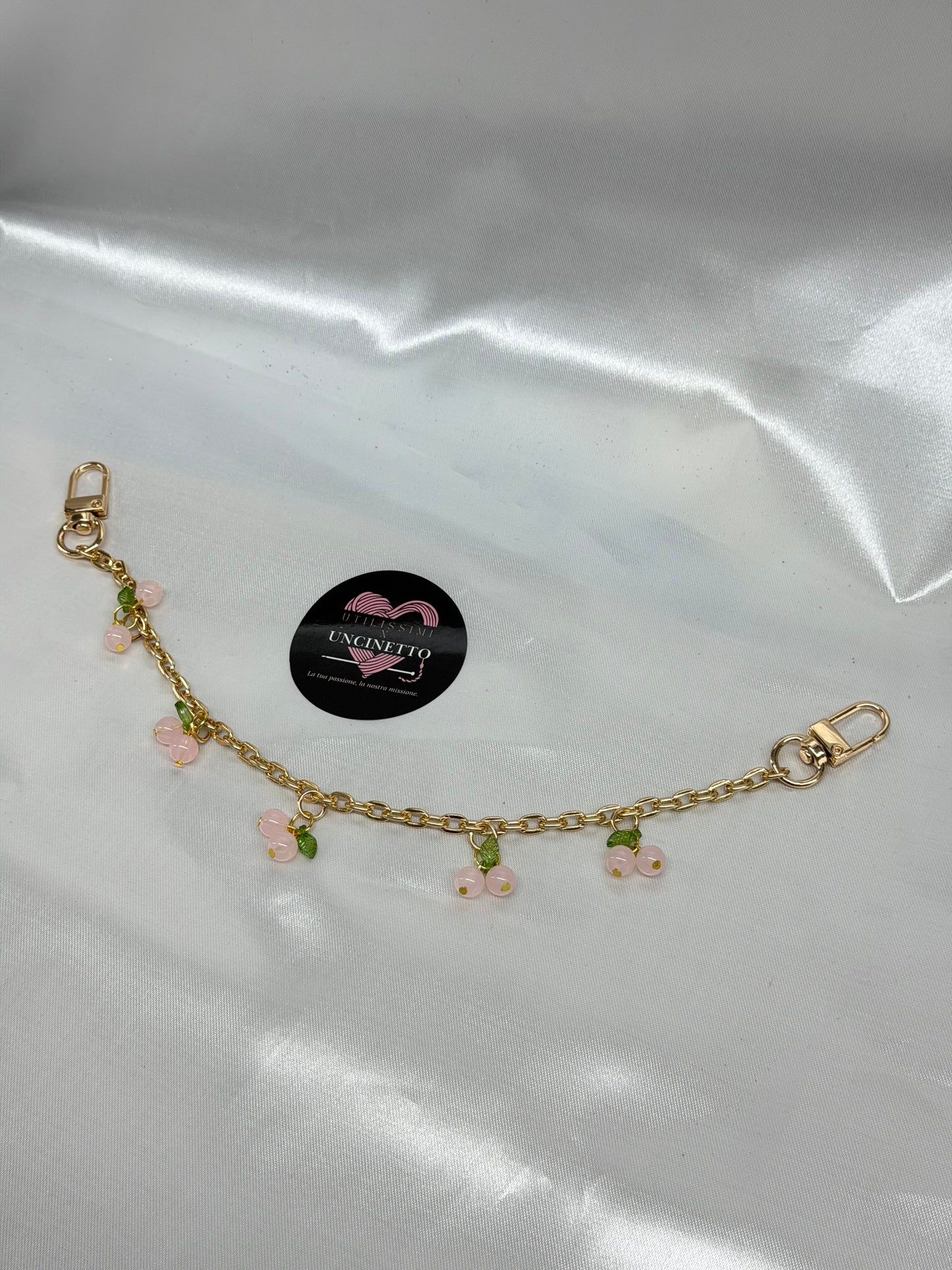 Catenina charm