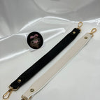 UNO A CASO