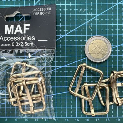 FIBBIE 0.3X2.5CM