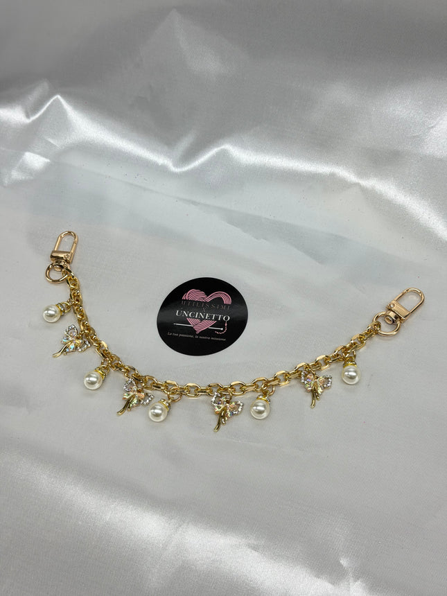 Catenina charm