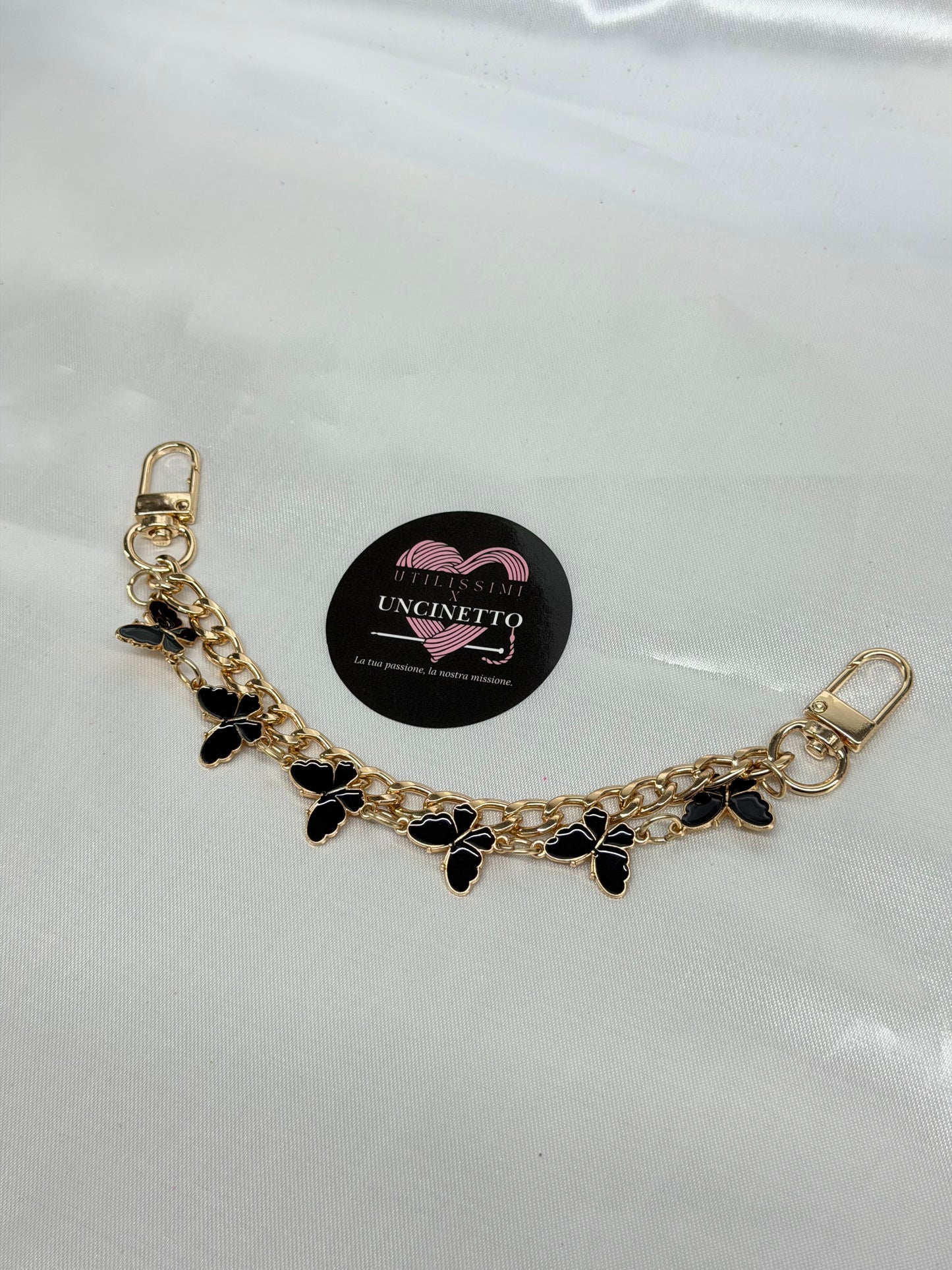 Catenina charm