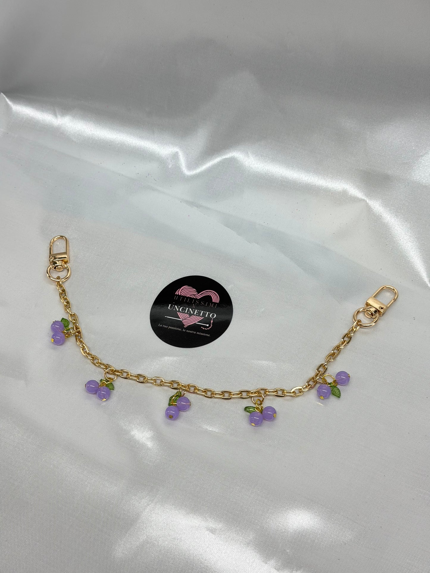 Catenina charm